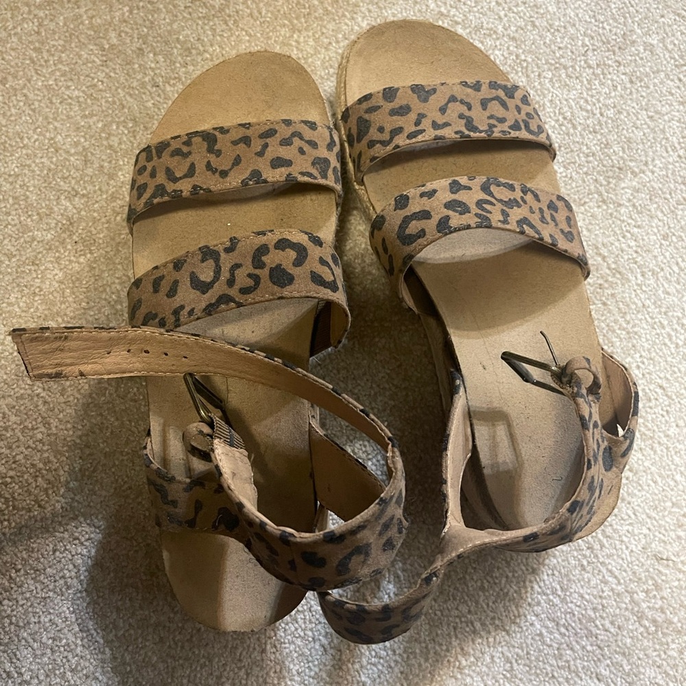 Leopard Sandals - Picture 5 of 5